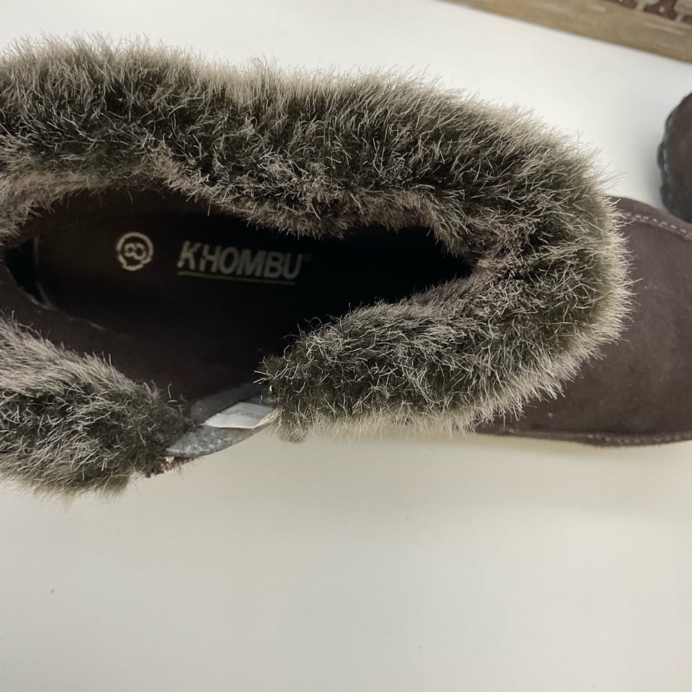 Khombu Women’s Dark Brown Fur-Lined Zip Ankle Boots, Size 8 - Picture 6 of 7